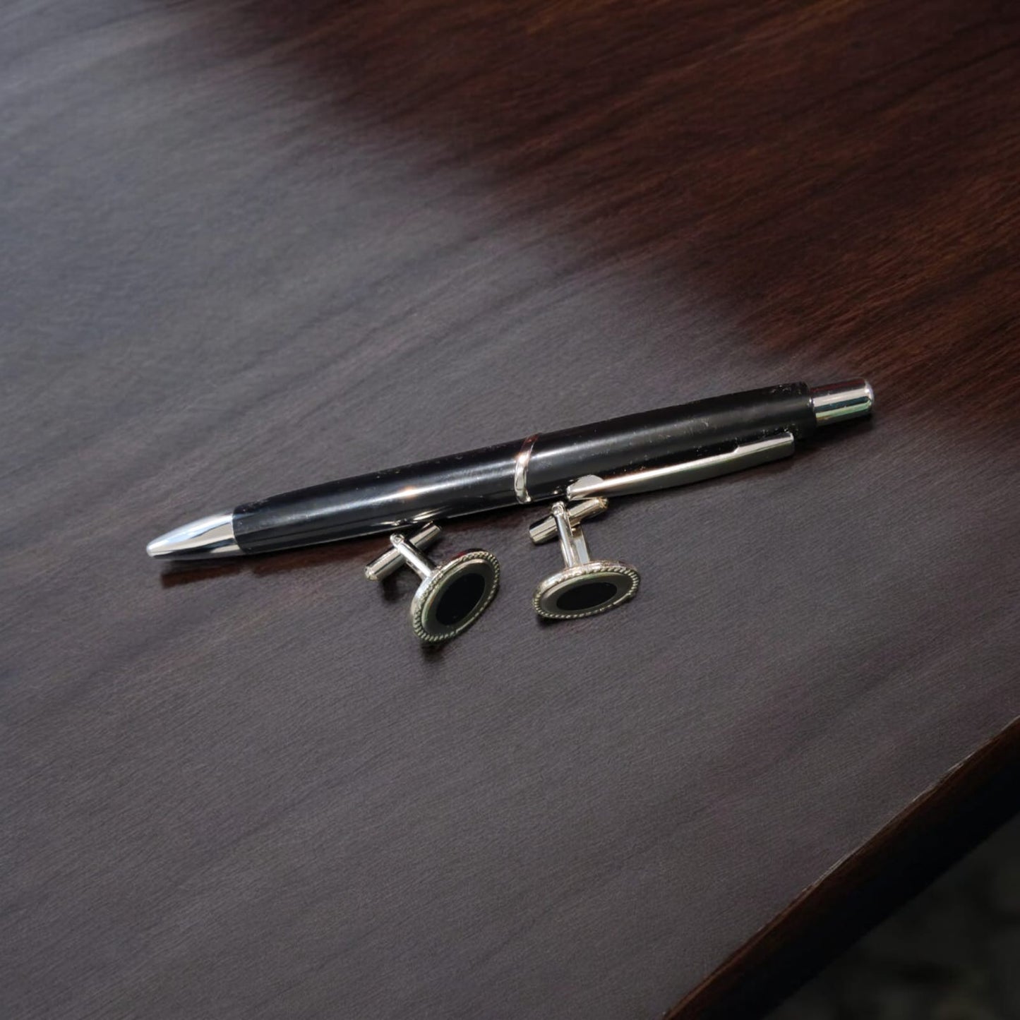 Men's Classic Gift Set - Watch, Wallet, Pen, Cufflinks & Keychain