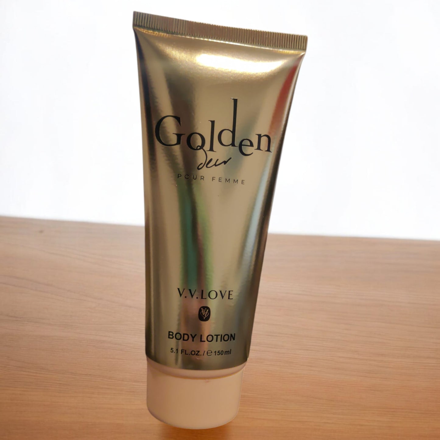 V.V. Love Golden Perfume & Body Care Gift Set