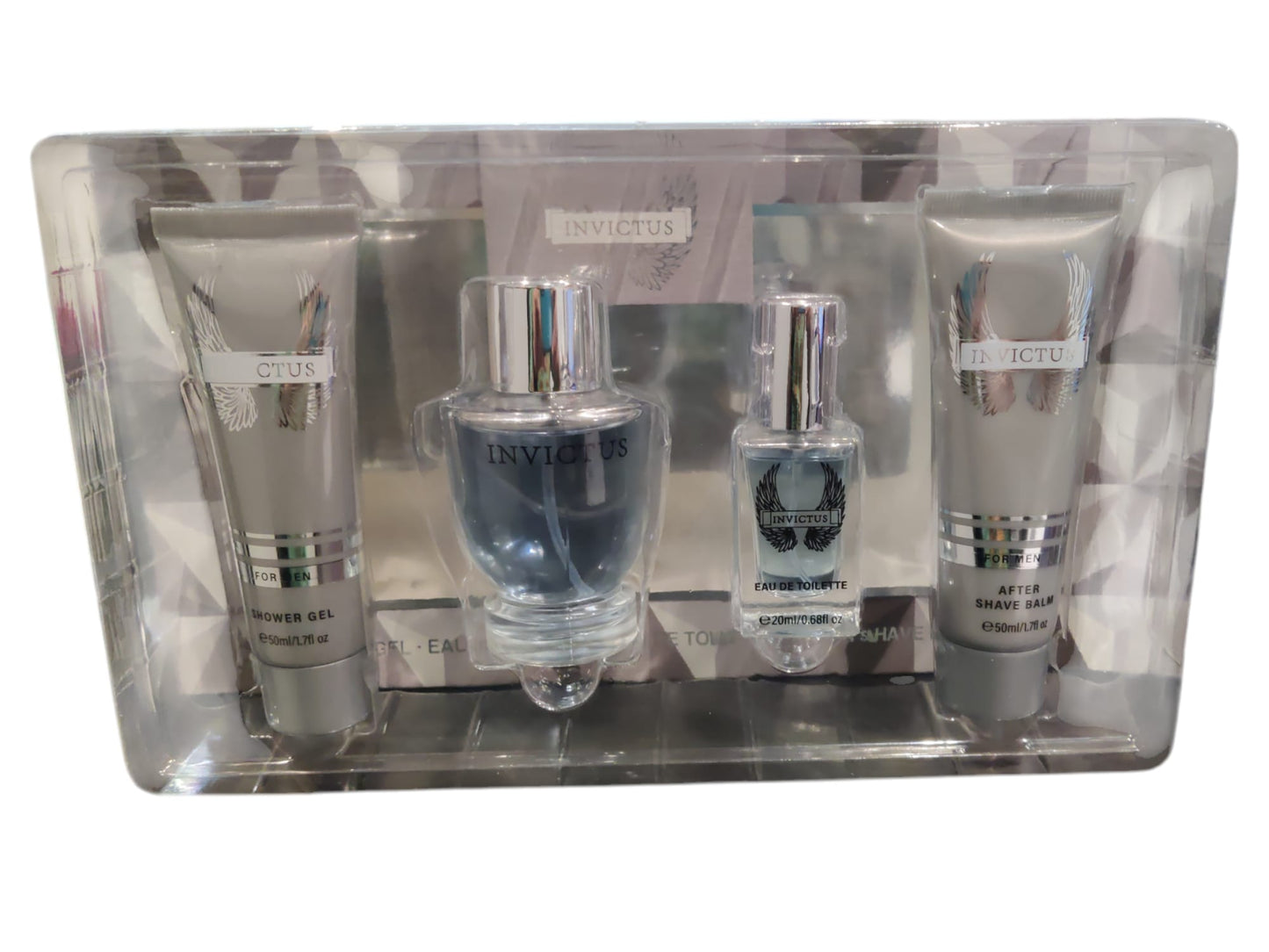 Invictus - 4 Piece Men's Grooming Gift Set
