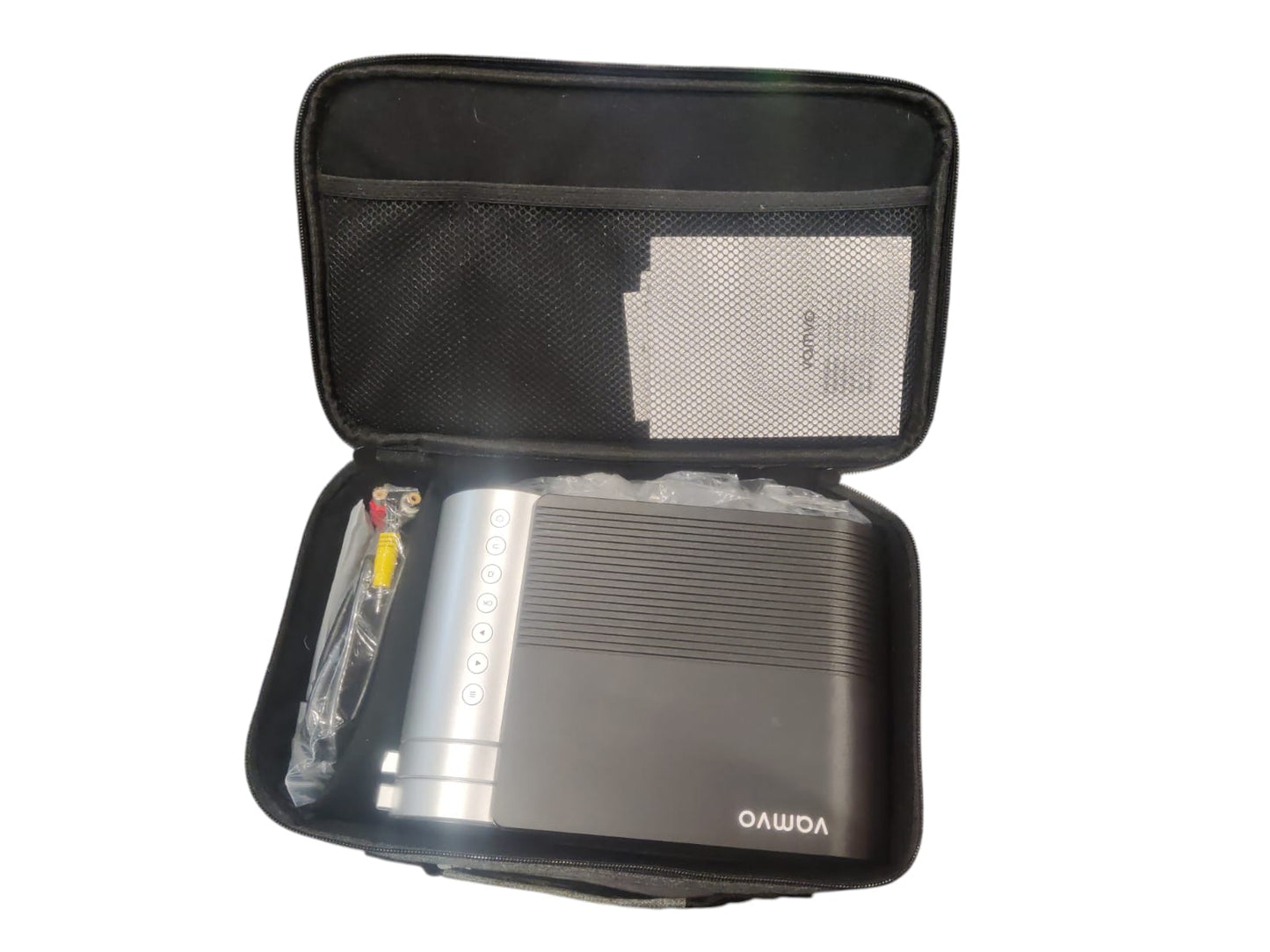 Vamvo Compact HD Video Projector – Portable Home Theater Solution