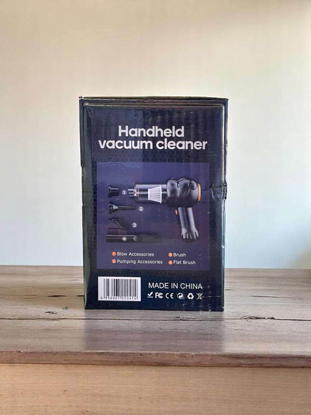 Black and Decker YT2041 4-in-1 Handheld Vacuum Cleaner