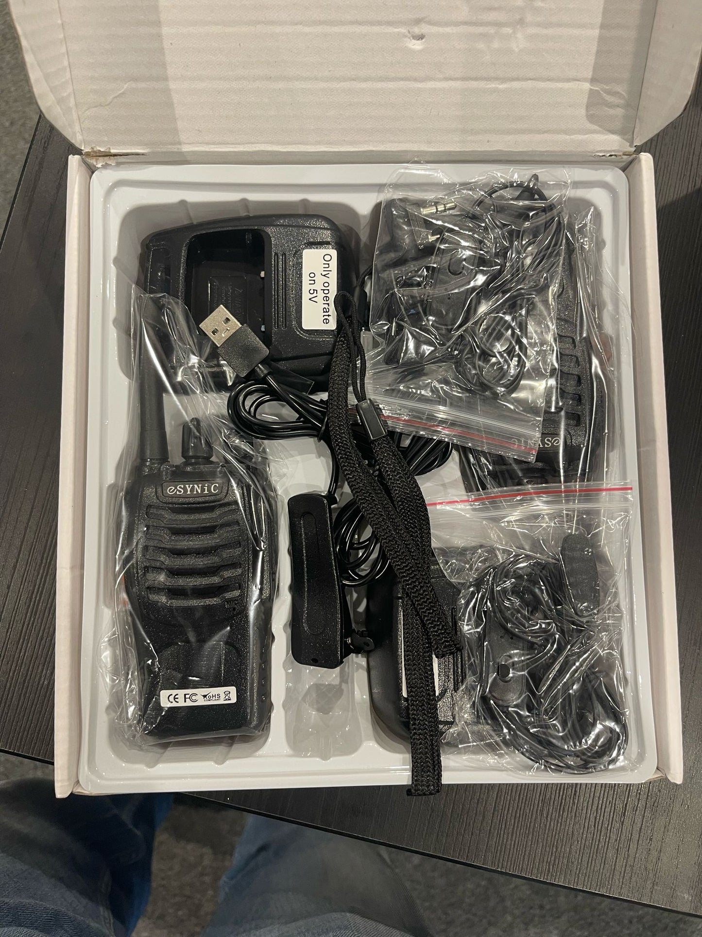 eSynic 2-Pack PMR446 Walkie Talkies - 16 Channel Two-Way Radios